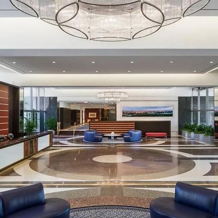 Elegant Apartment W Views At Crystal City أرلنغتون المظهر الخارجي الصورة