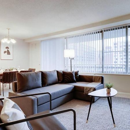 Elegant Apartment W Views At Crystal City أرلنغتون المظهر الخارجي الصورة
