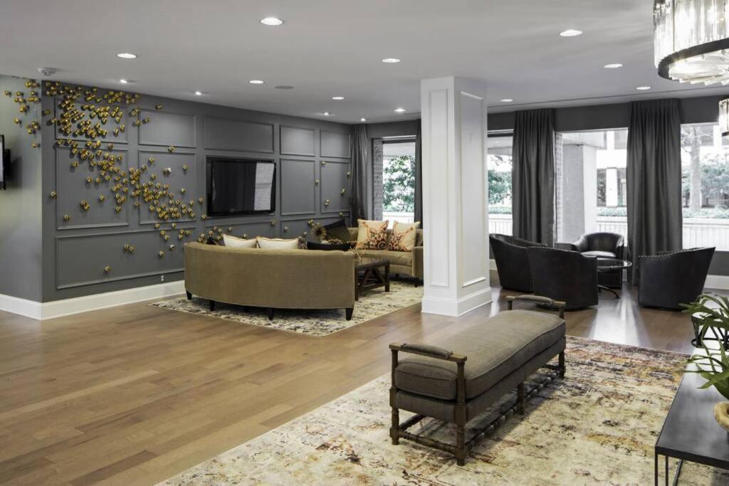 Elegant Apartment W Views At Crystal City أرلنغتون المظهر الخارجي الصورة